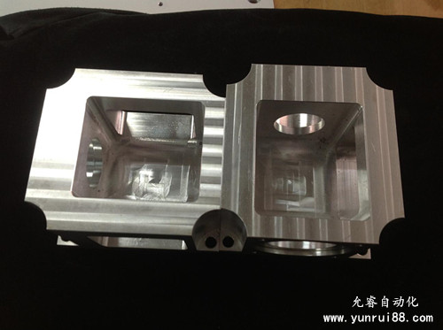 夾具、工裝治具設(shè)計機器換人推動基礎(chǔ)產(chǎn)業(yè)的發(fā)展