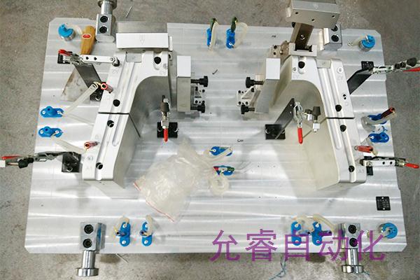 汽車(chē)檢具與三坐標(biāo)測(cè)量的對(duì)比優(yōu)勢(shì)